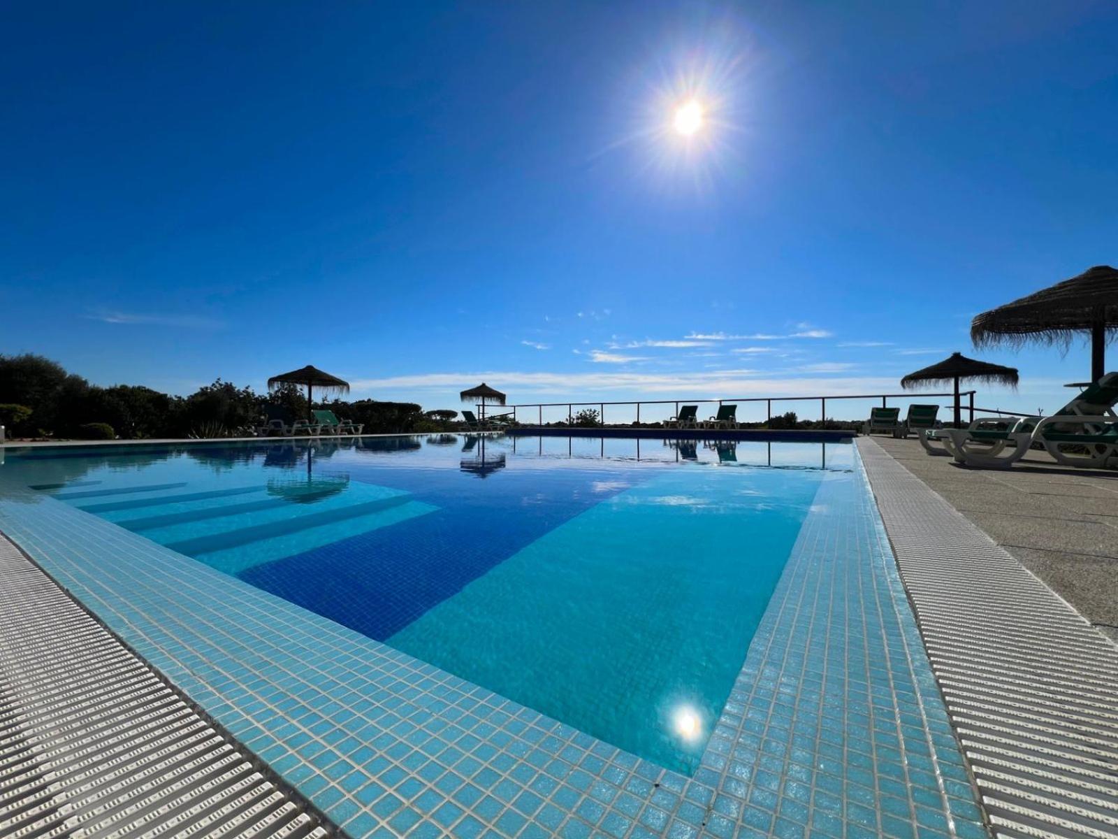 Quinta Saleiro Guesthouse โอลเญา ภายนอก รูปภาพ